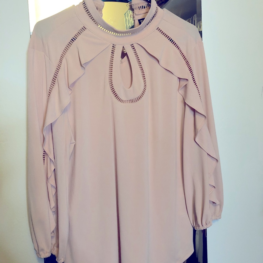 Keyhole Cutout Pink Blouse